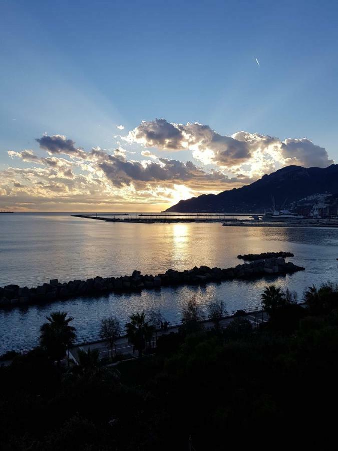 Arce 90 Appartement Salerno Buitenkant foto