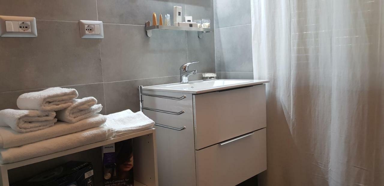 Arce 90 Appartement Salerno Buitenkant foto